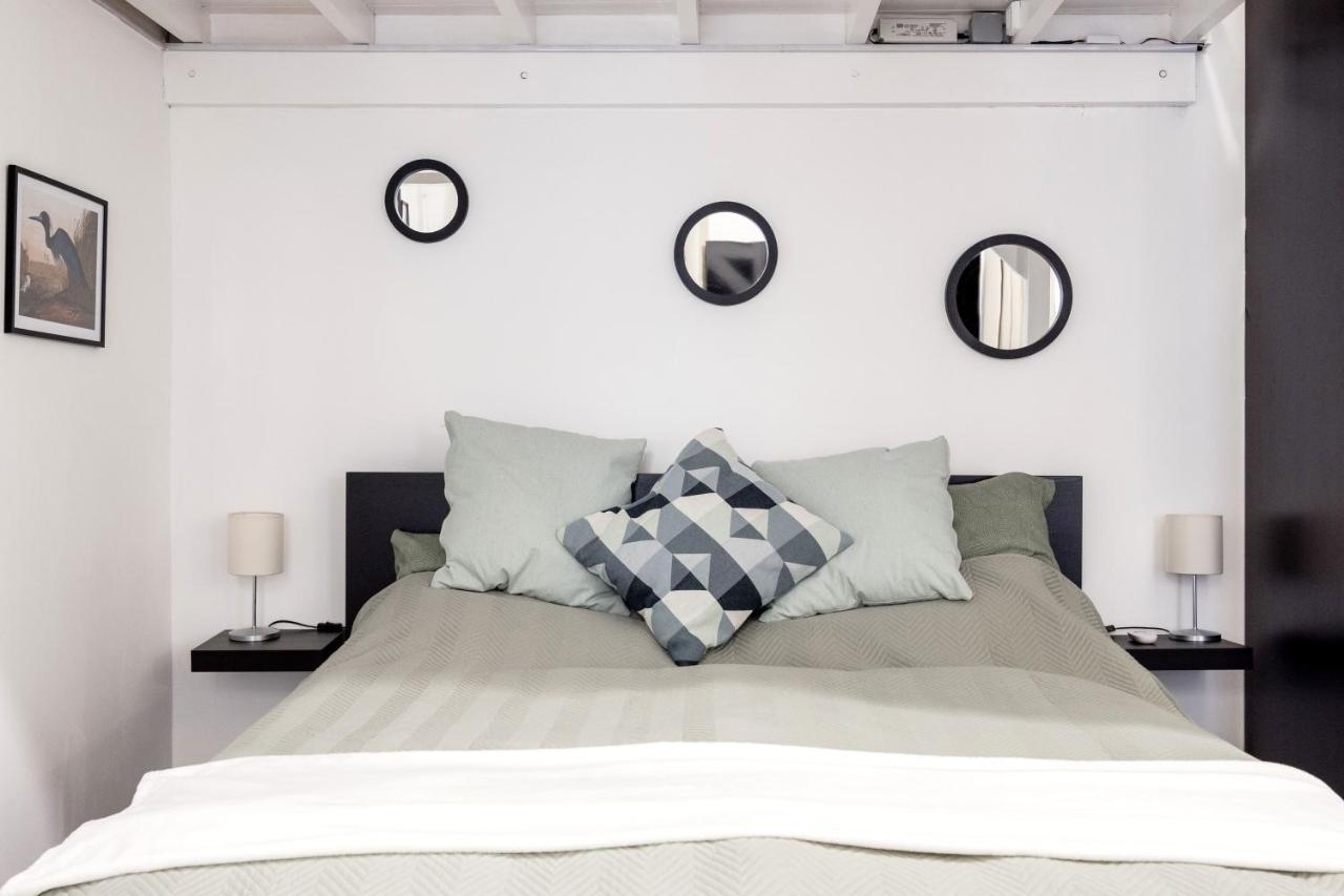 Charming Downtown Hideaway Steps From New York Cafe! Lejlighed Budapest Eksteriør billede